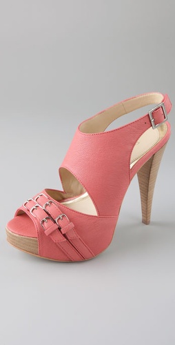 BE & D Bleecker Buckle Platform Sandals