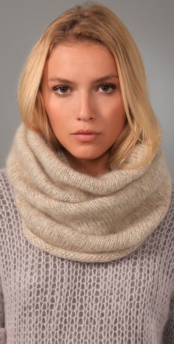 By Malene Birger Aslo Scarf