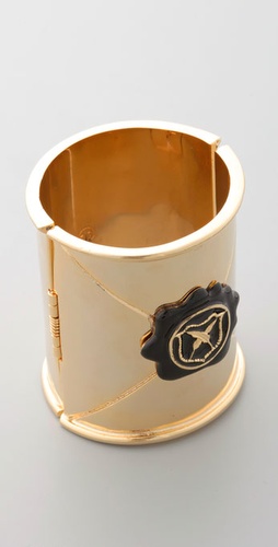 House of Harlow 1960 Enamel Sealed Cuff