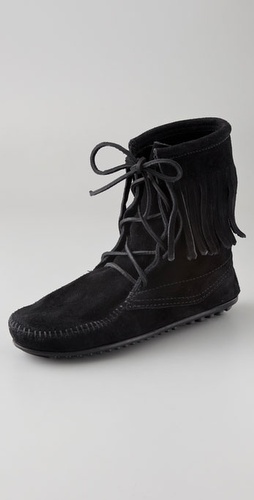 Minnetonka Tramper Flat Booties