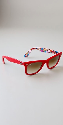 Ray-Ban Comics Wayfarer Sunglasses