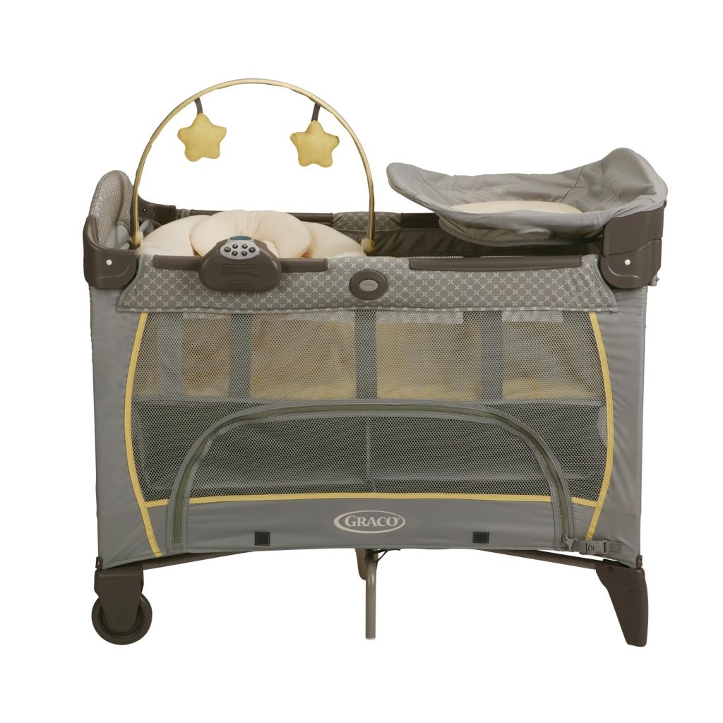 Your baby will love the adjustable toy bar with soft toys to engage her