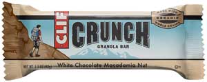 CLIF CRUNCH White Chocolate Macadamia Granola Bar Product Shot