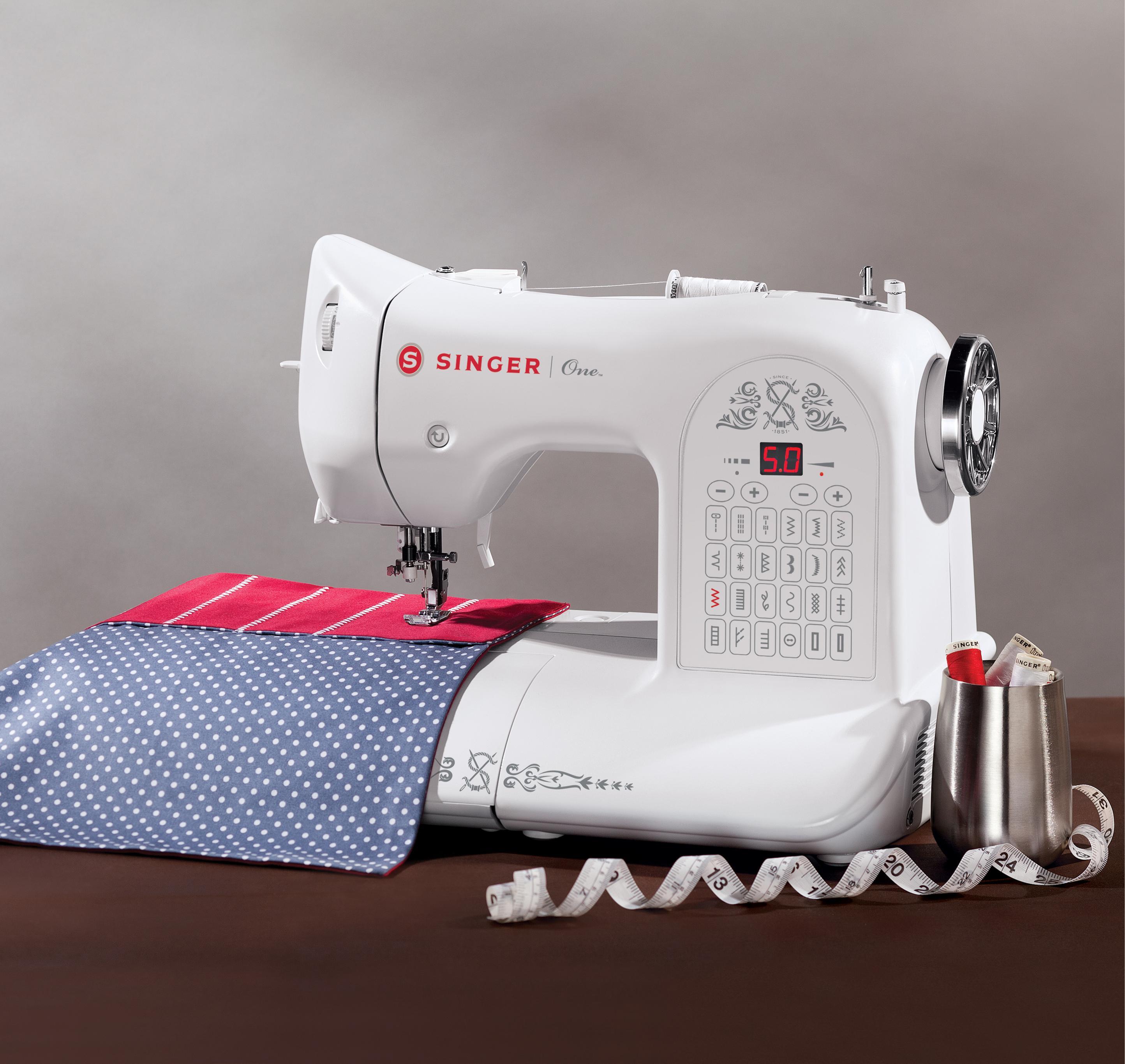 SINGER One EasytoUse Computerized Sewing Machine