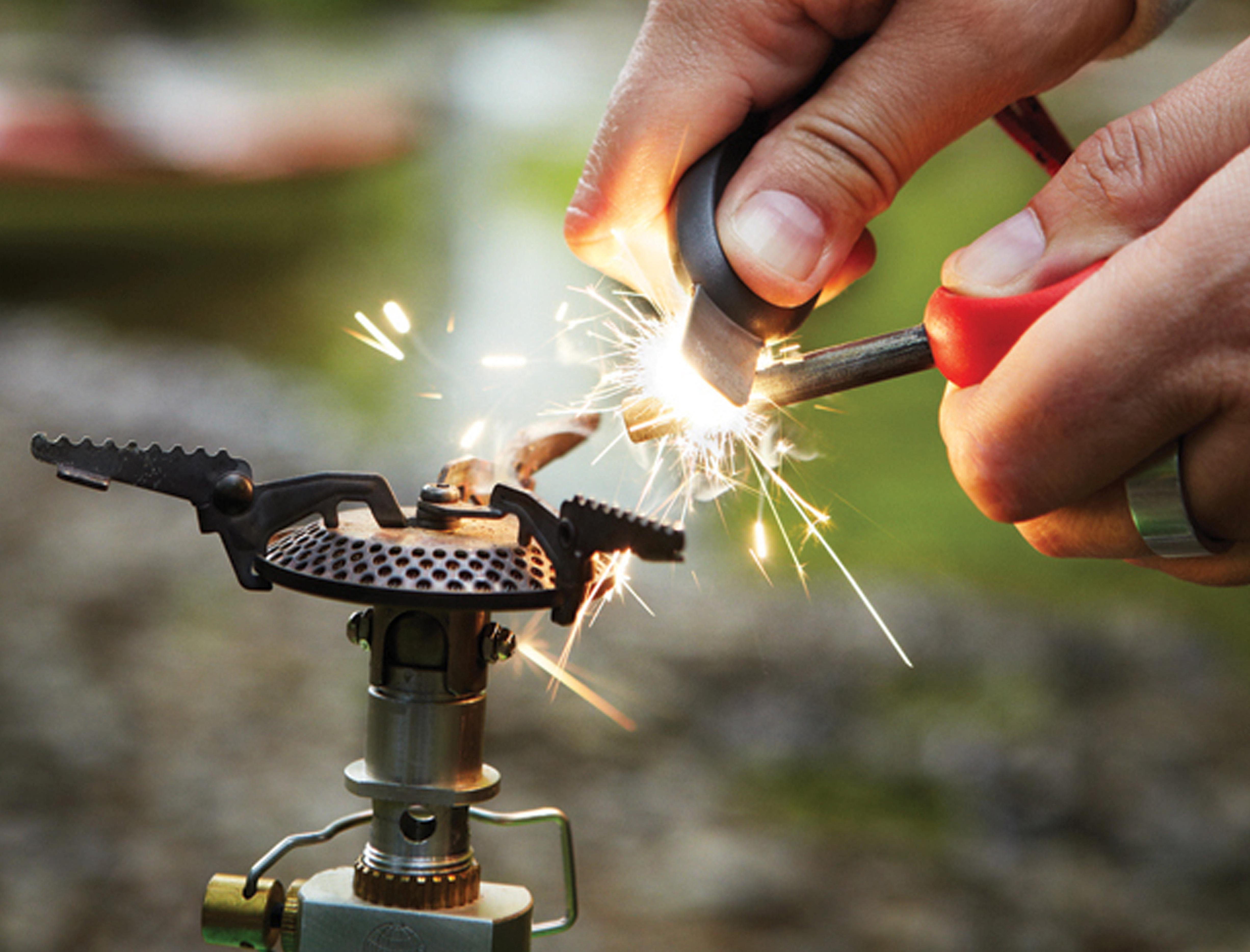 Light My Fire Swedish FireSteel 2.0 Army 12,000 Strike Fire