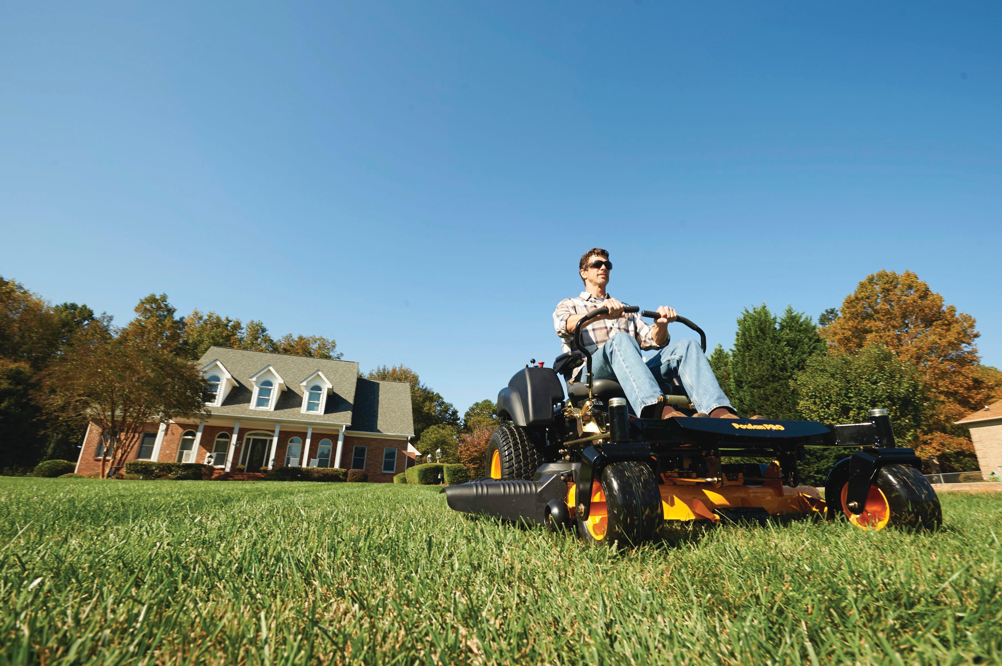 Poulan Pro 967330901 P46ZX Briggs VTwin Pro 22 HP Cutting