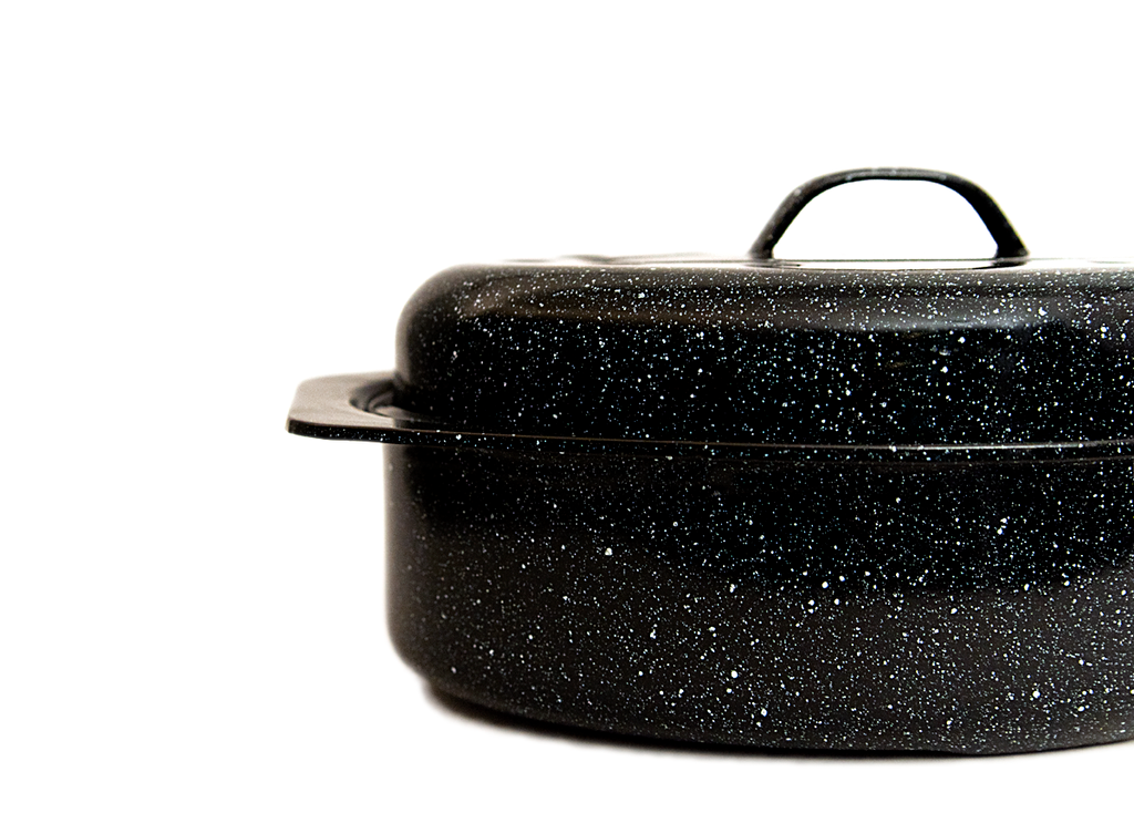 Granite Ware 61062 13Inch Covered Oval Roaster, Black