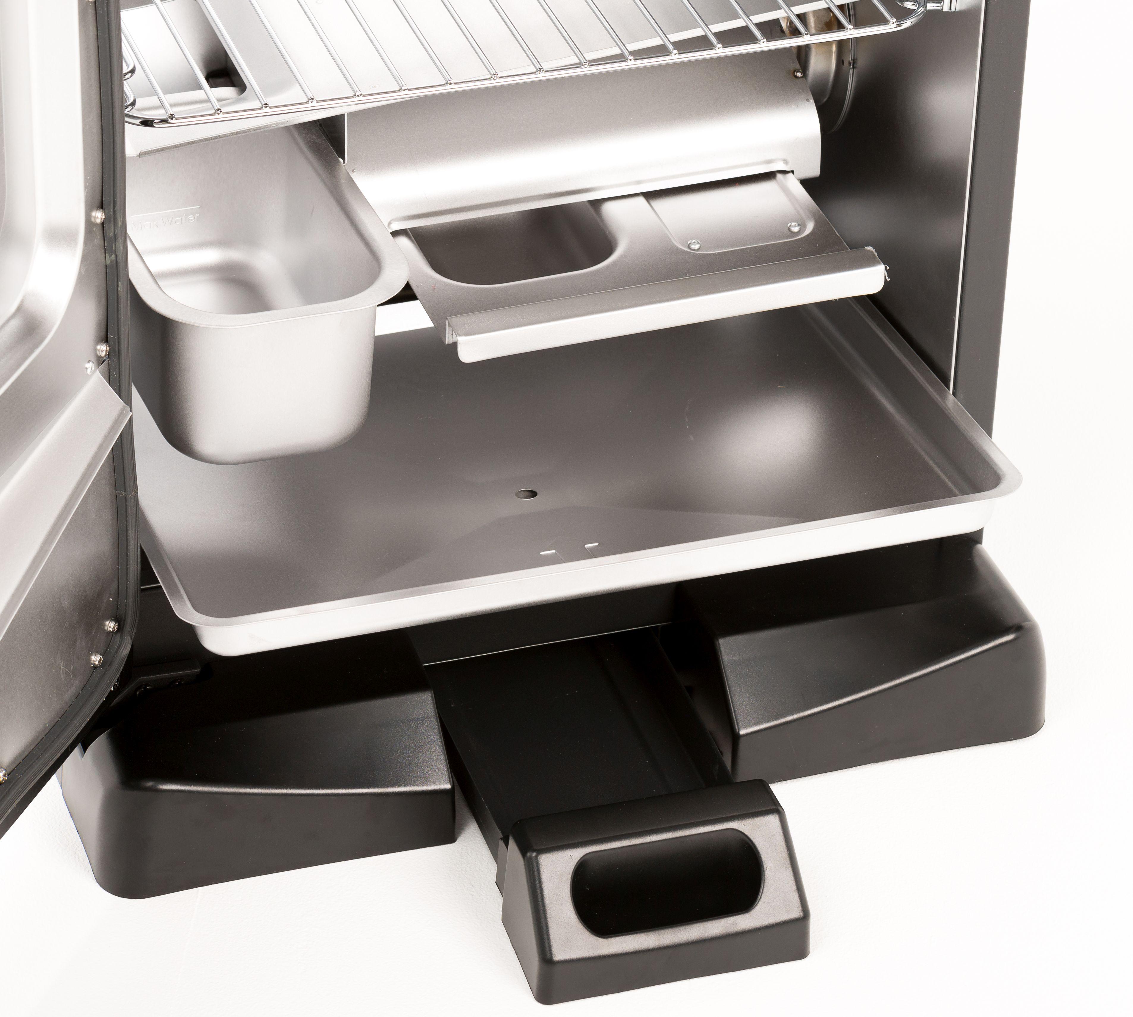 Masterbuilt 20078715 Electric Digital Smoker Front