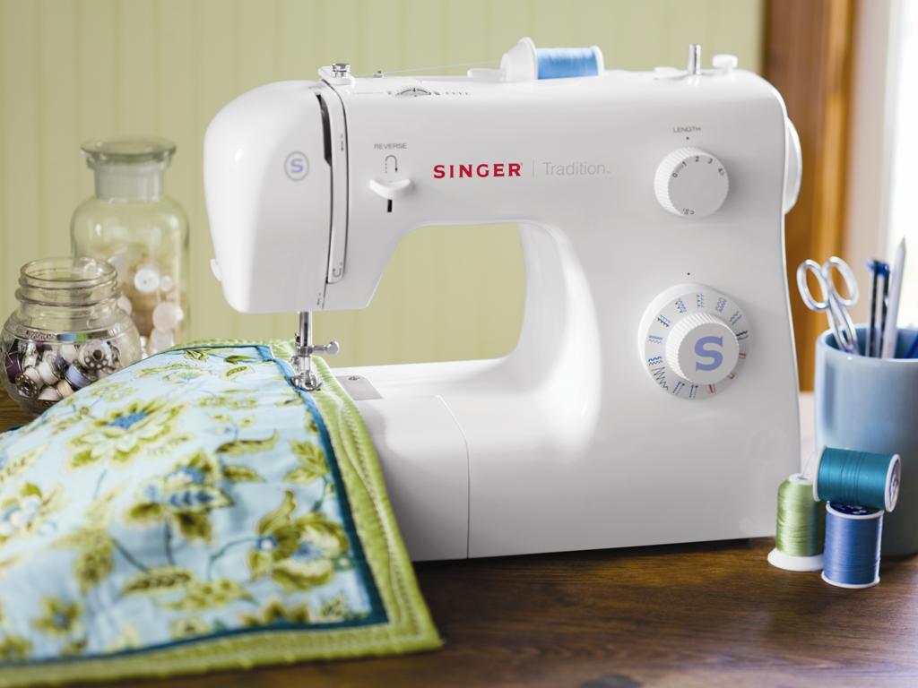 SINGER 2259 Tradition EasytoUse FreeArm 19Stitch Sewing Machine
