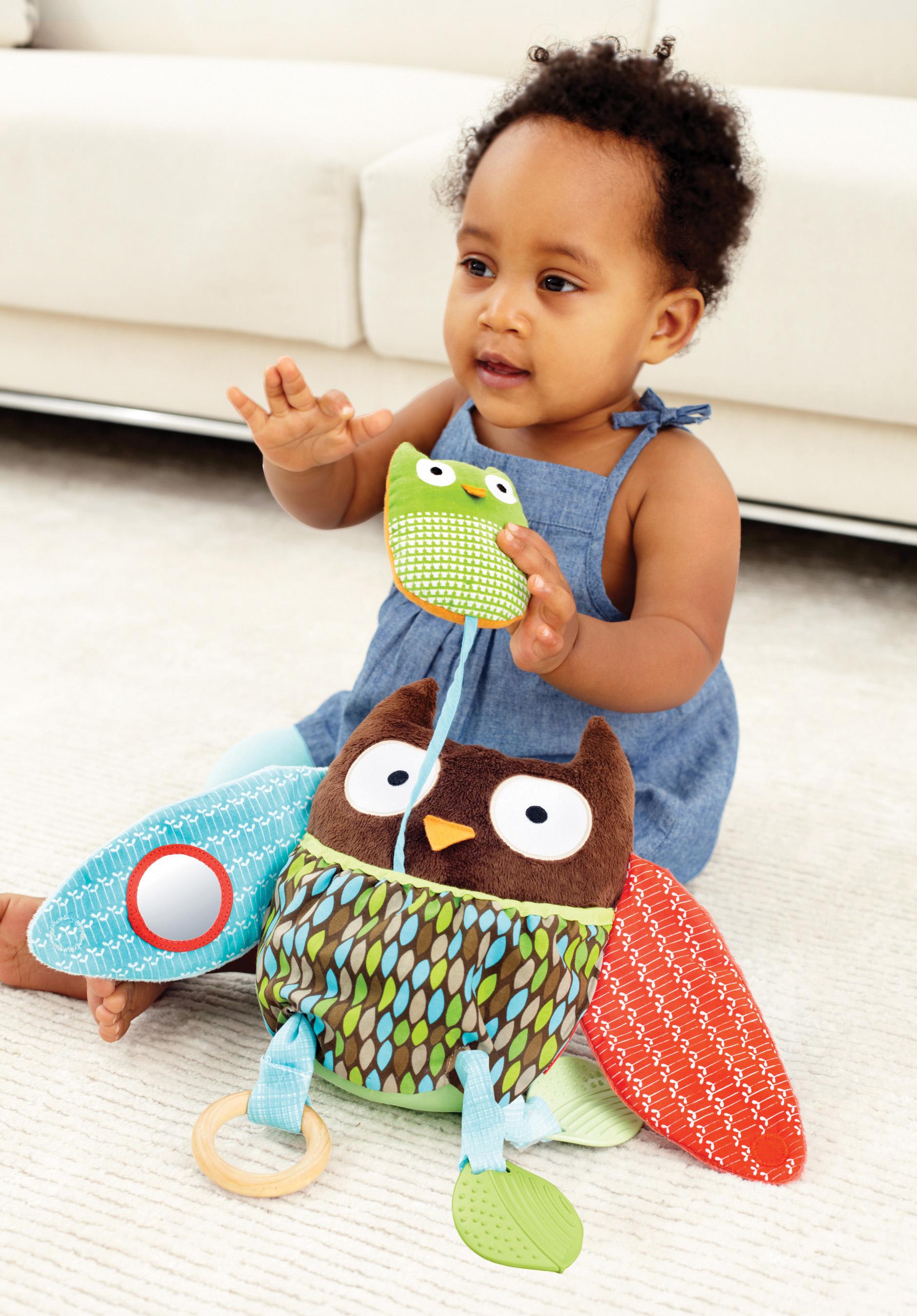 Skip Hop Hug and Hide Activity Toy, Owl Baby Plush Toys