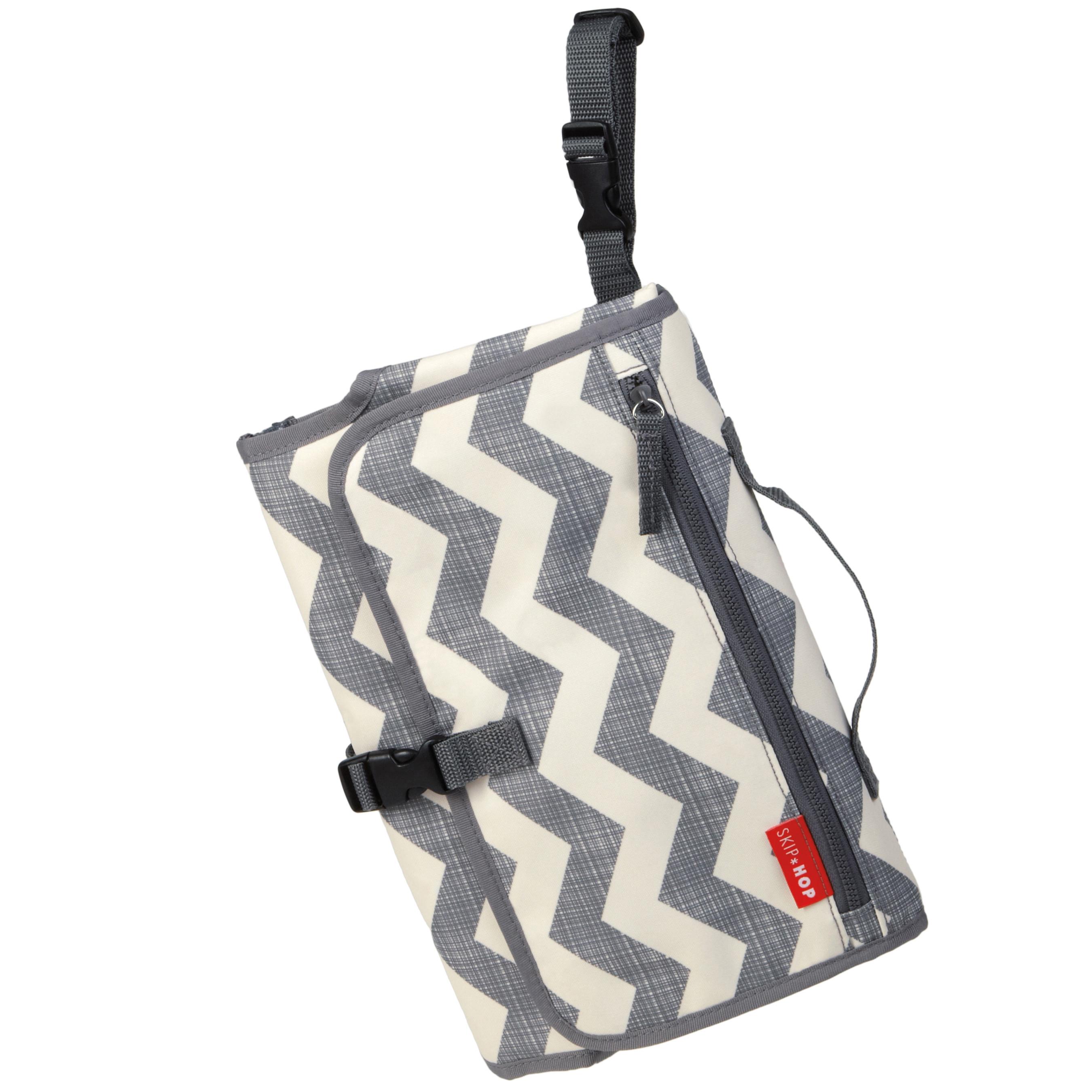 Skip Hop Pronto Changing Station, Chevron Portable