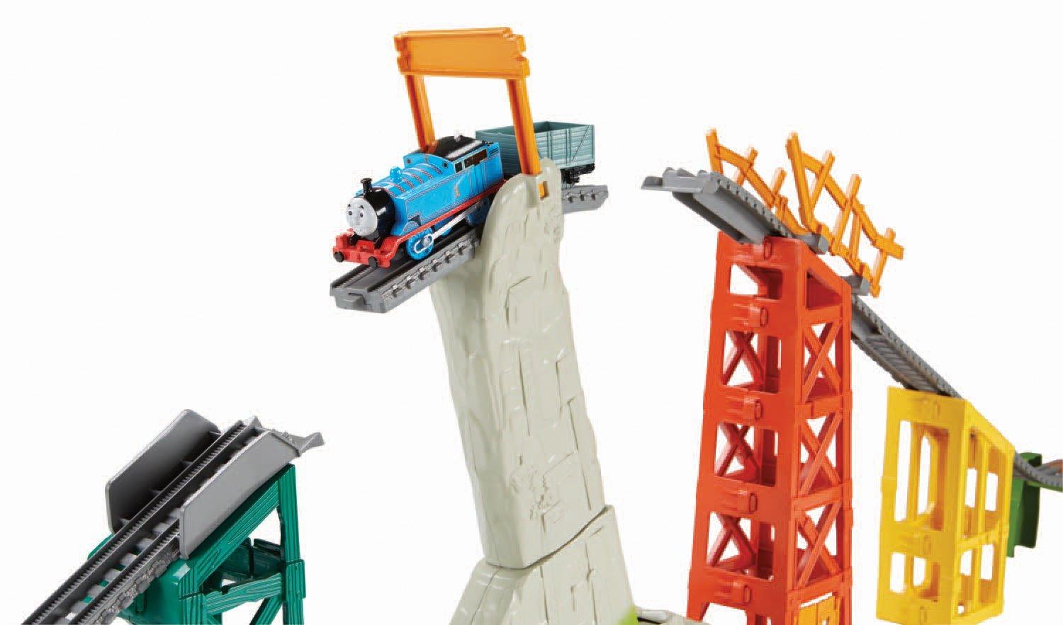 FisherPrice Thomas The Train Trackmaster Avalanche Escape