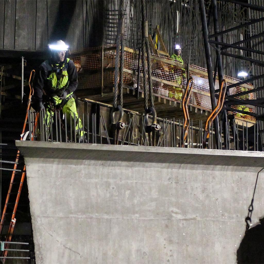 The Halo Light Personal Active Safety System Rechargeable Hard Hat Light Home