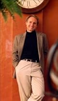 Dan Brown