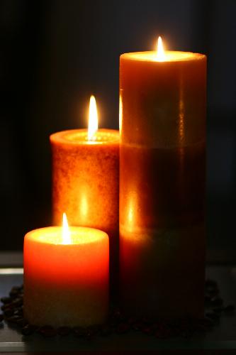 Candle light Canon 85mm lens handles light contrast well