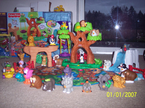 Amazon.com: Little People A To Z Learning Zoo Playset: Toys &amp; Games