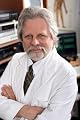 Dr. Jeffrey Thompson