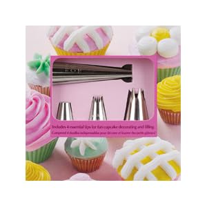 Wilton 2104-6667 12 Piece Cupcake Decorating Set