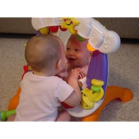 Fisher-Price Little Superstar Sing-Along Stage
