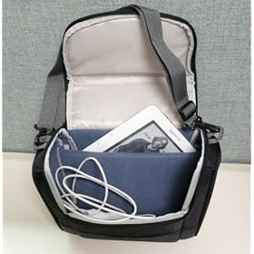 Deluxe Carrying Case for Amazon Kindle & Kindle 2