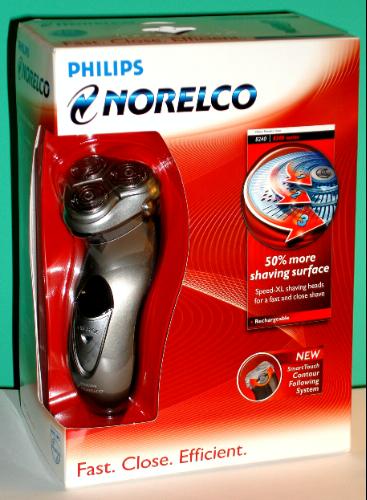 Philips Norelco Speed 8240 Men's Shaving System