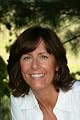 Nancy Viau