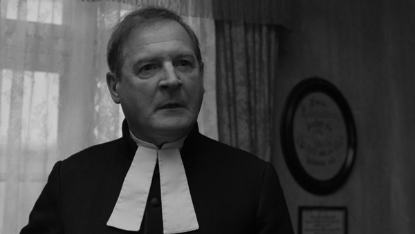 The White Ribbon Amazon.de Elektronik & Foto