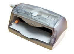 The Xyron ezLamintor cold laminate capabilities simplifies your laminating needs