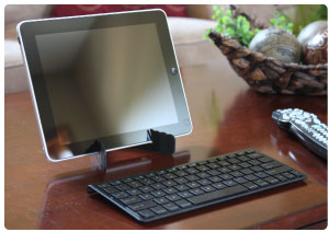 Use the Bluetooth keyboard and mini stand to set up a convenient work station anywhere.