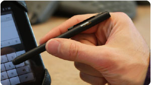 Le stylet Executive est id&eacute;al pour tous les appareils &agrave; &eacute;cran tactile