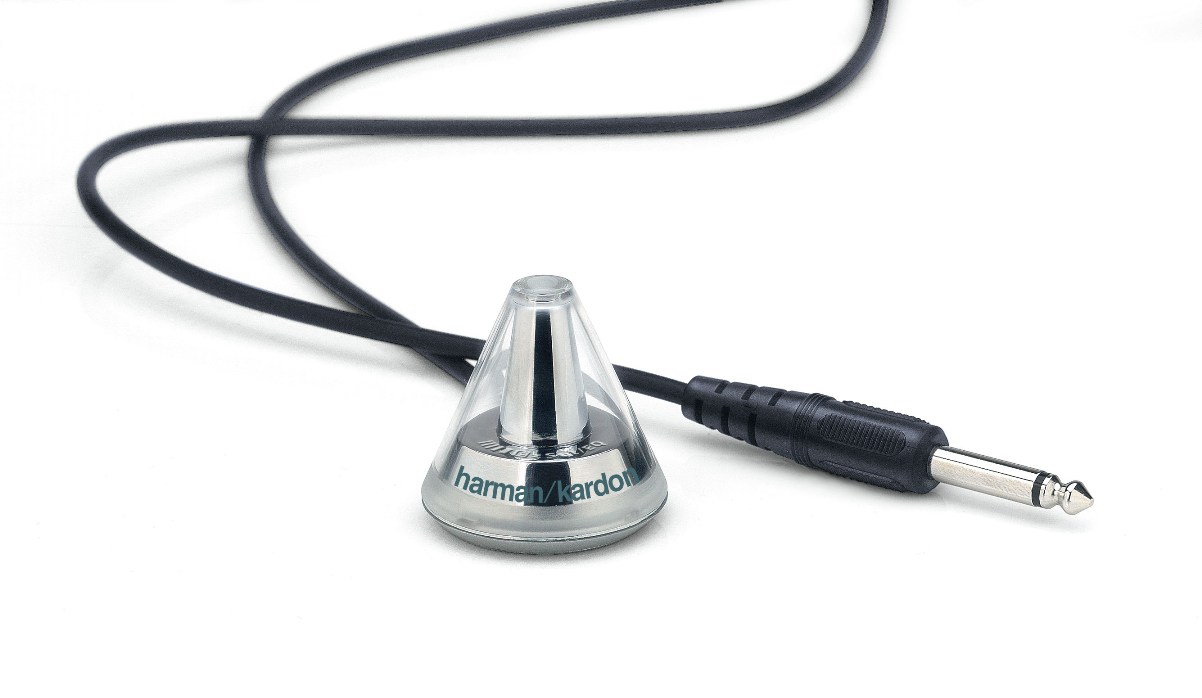 Harman Kardon AVR3600 85Watt x 7.1Channel High Performance Home Theater Receiver (Black