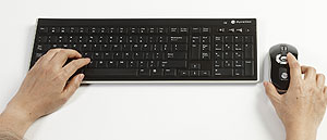 Gyration Air Mouse Elite with Low Profile Keyboard