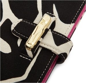 DVF Signature Cover Toggle Detail