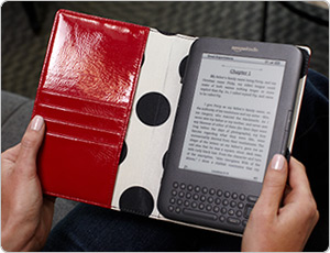kate spade Kindle Cover Open