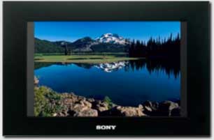 Sony DPF-V900 Highlights