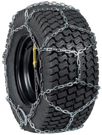 An angled front view of an installed König Rallye NR snow chain