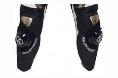 Patented knee socket