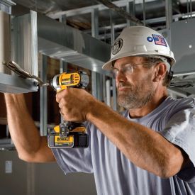 DEWALT DCF885L2 top