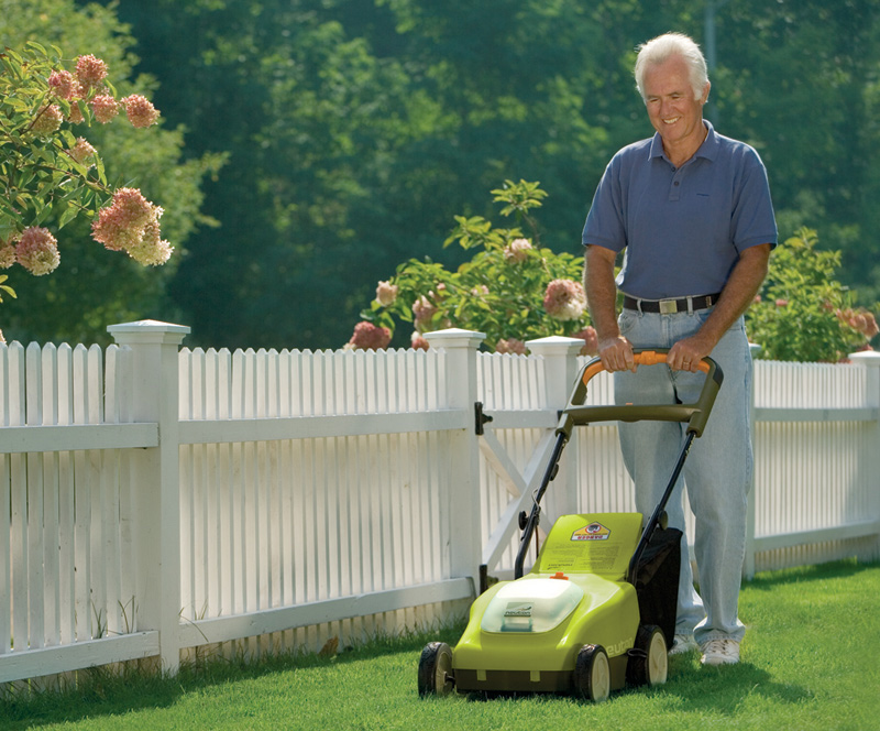 Neuton CE 5.2 14Inch Cordless Electric Discharge/Mulching/Bagging Lawn