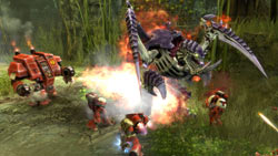 Complementary units taking down an enemy in 
'Warhammer 40,000: Dawn of War II'