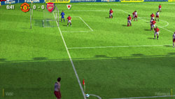 A corner kick in 'FIFA Soccer 09' for PSP
