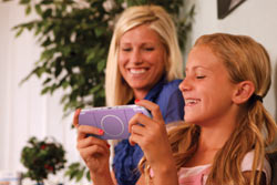 Mother and girl with the limited edition Lilac PSP-3000