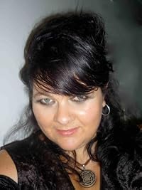 Image of Annie Evett