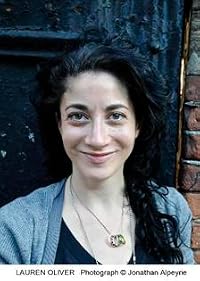 Image of Lauren Oliver