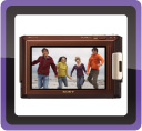 Wide 3.0-inch touchscreen