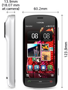 Size: 123.9 x 60.2 x 13.9 mm (18.07 mm at camera)