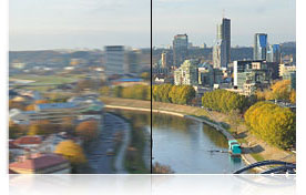 Mechanical image stabilisation