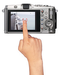 High resolution touch-sensitive OLED
