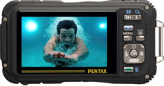 2.7-inch LCD Monitor