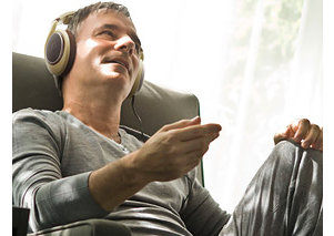 HD 598 headphones provide outstanding accuracy and clarity